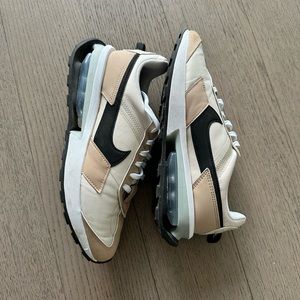 Nike Air Max Pre-Day Oatmeal Sneakers - women’s, size 9